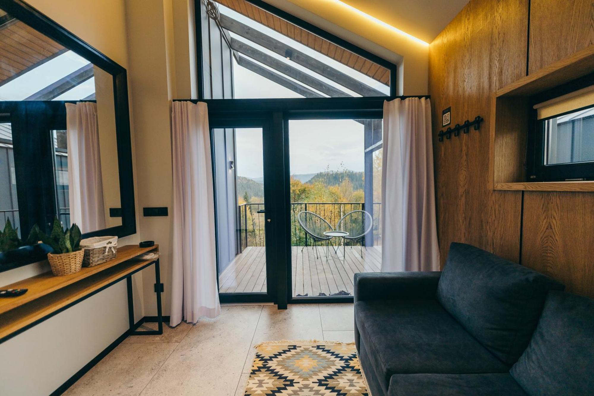 Travy Villa Татарив Екстериор снимка
